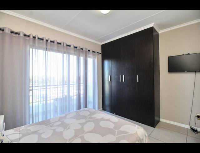 2 BEDROOM PROPERTY TO RENT IN DE VELDE